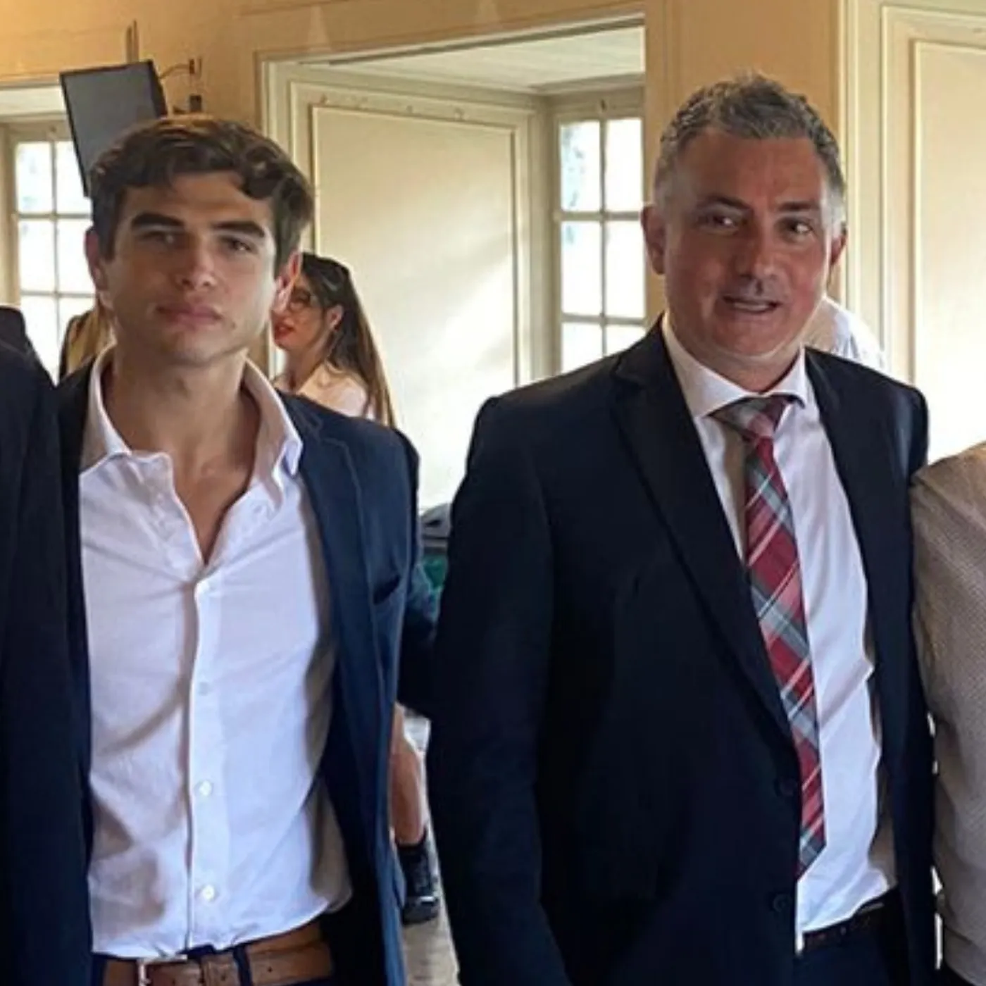 Valentín Lorens junto al ex senador bonaerense de La Libertad Avanza, Sebastián Pareja