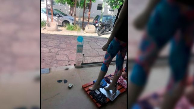 delincuentes destrozaron una vidriera y robaron un local de ropa de city bell