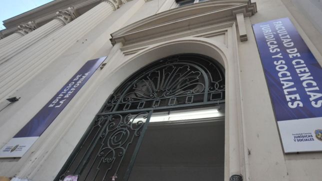 la facultad de derecho de la unlp volvio a postergar el inicio de las clases presenciales por el coronavirus