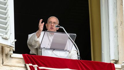 Dan a conocer un texto inédito del papa Francisco en el que hablaba sobre la vejez y la muerte