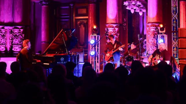 el jazz cautivo al publico de la plata en el salon dorado del palacio municipal