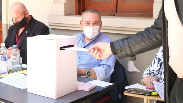 cerro la votacion y se define el futuro del colegio de martilleros de la plata