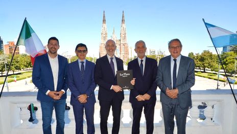 Alak se reunió con el embajador de Italia para fortalecer vínculos con La Plata Alak se reunió con el embajador de Italia para fortalecer vínculos con La Plata