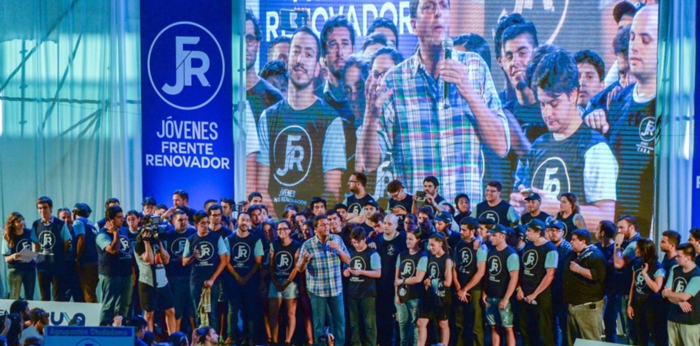 Jóvenes del Frente Renovador con Massa