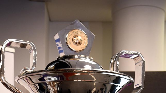 el proximo campeon de la superliga ya tiene copa