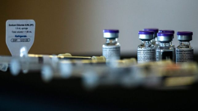 las vacunas de pfizer y moderna tendrian menos efectividad contra la variante delta