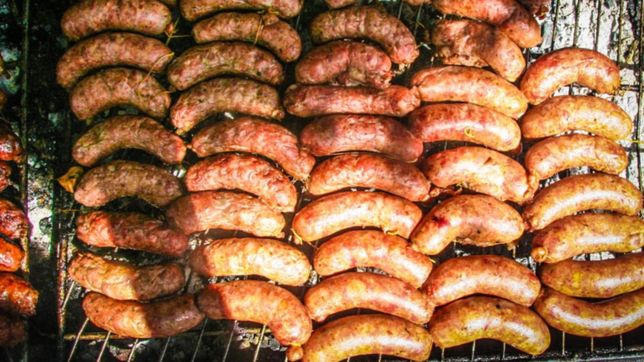 por el dia del taxista, haran un chori al paso respetando los protocolos de prevencion de coronavirus