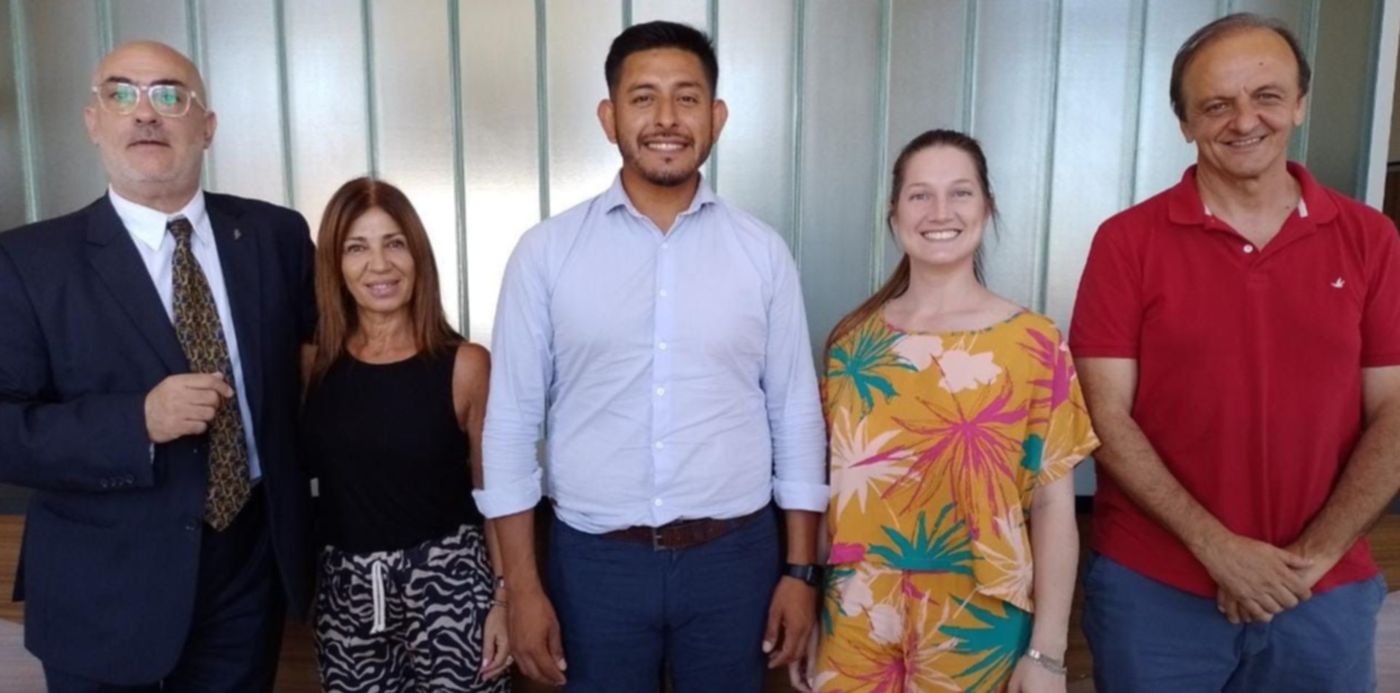 bloque juntos ensenada