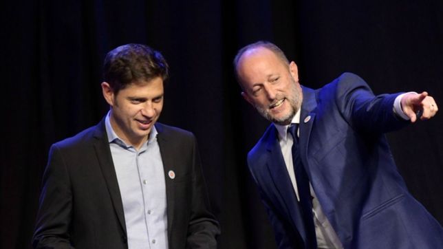 axel kicillof sigue con los cambios en su equipo y empodera a los intendentes