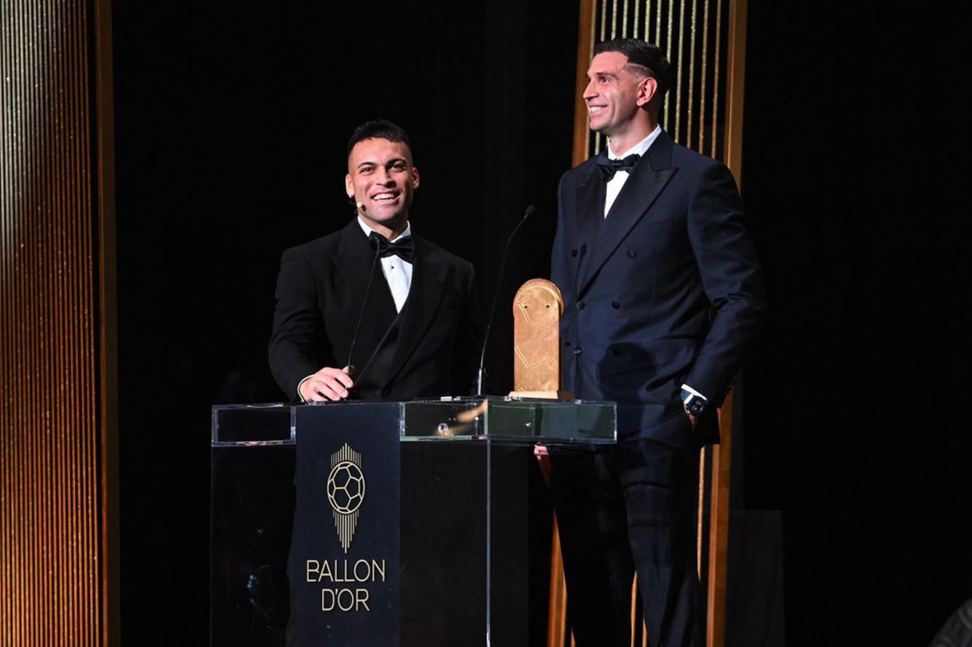 Dibu y Lautaro Martínez Balón de Oro 2024.png
