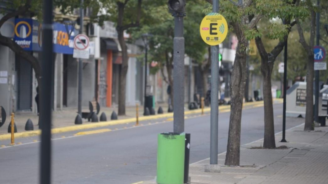 Garro decidió levantar el estacionamiento medido hasta el 30 de abril