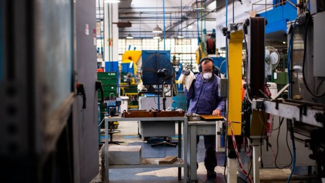 para el gobierno, el crecimiento economico en 2022 podria ser mas bajo de lo esperado