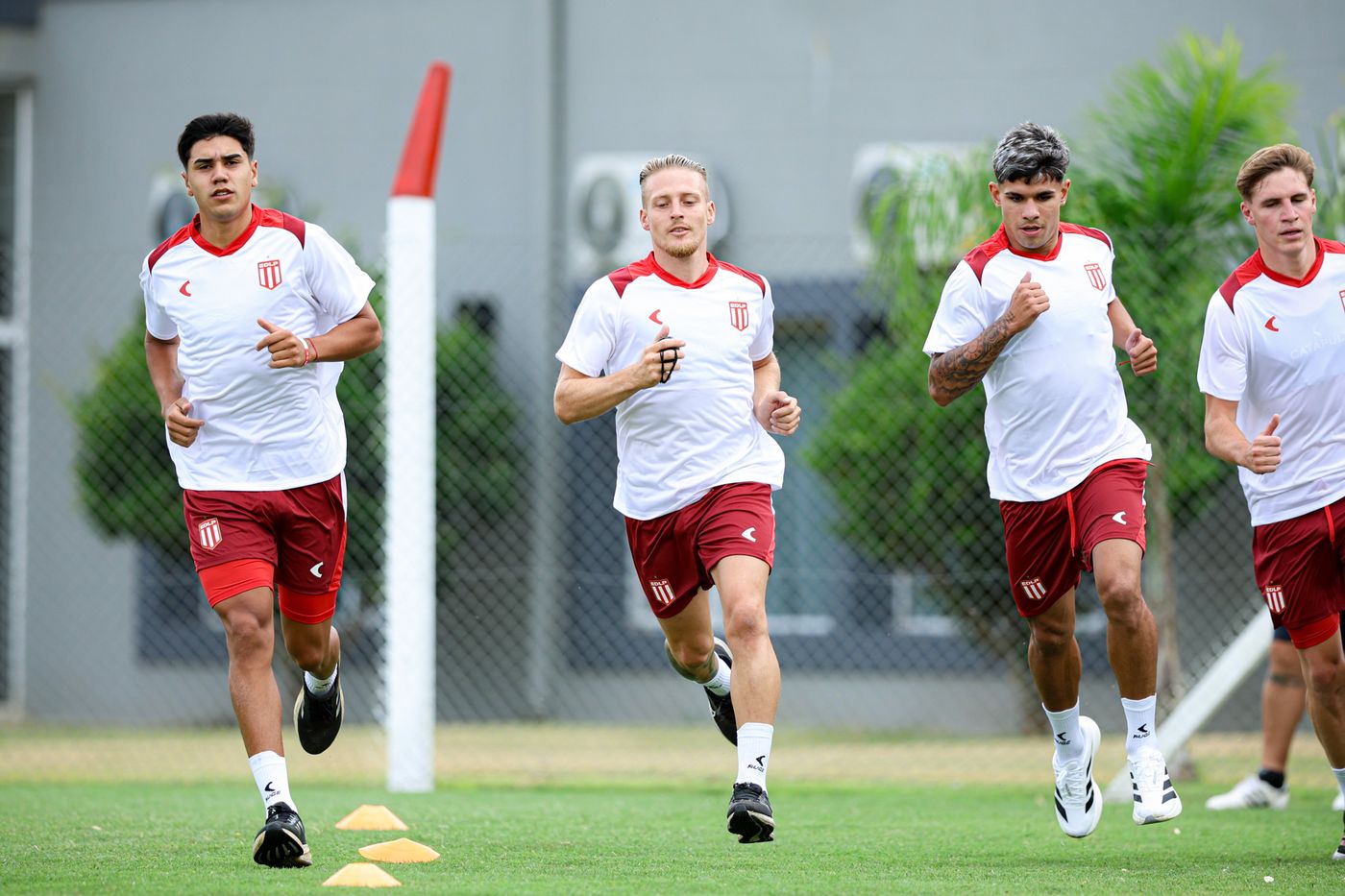 Estudiantes entrenamiento pretemporada Ascacíbar