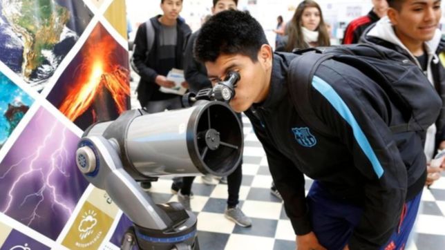 por el paro nacional del 25, trasladan la expo universidad y comenzara el miercoles 26