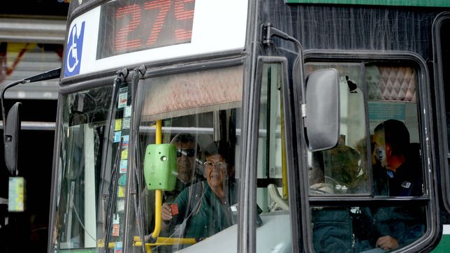 el gobierno cambia la forma para distribuir los subsidios al transporte publico