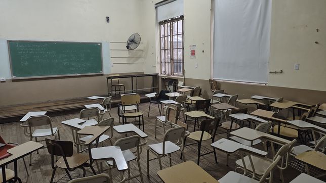 docentes y nodocentes de la unlp definen si se suman al paro de conadu