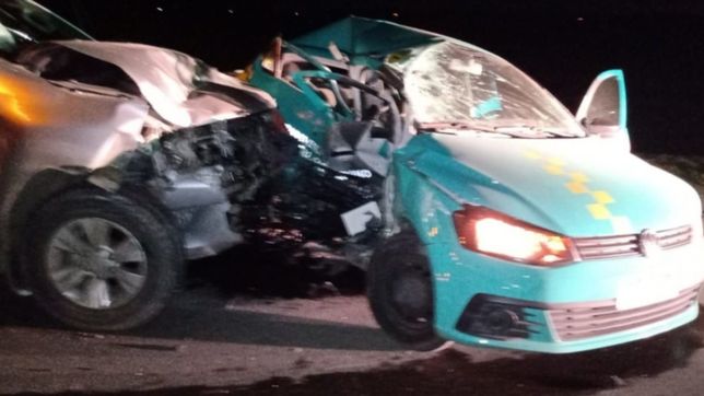 accidente y milagro: iban borrachos y chocaron un patrullero en un control de transito