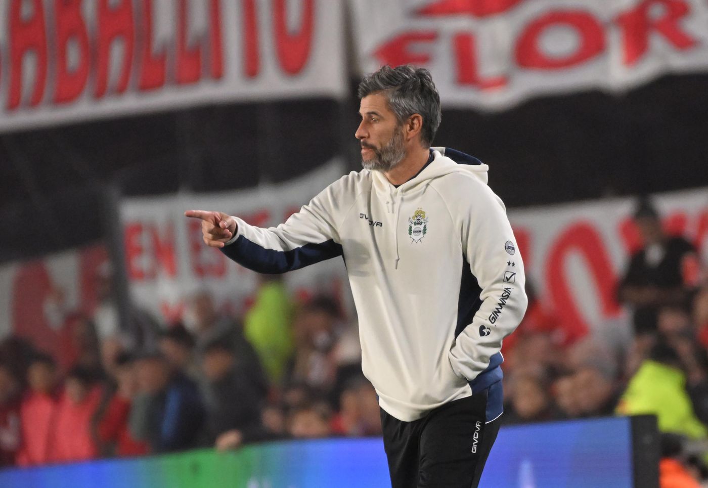 Gimnasia River Ariel Pata Pereyra (2)