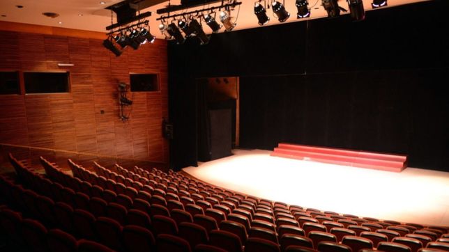 bailarines del teatro argentino iran a corte suprema porque el escenario es peligroso