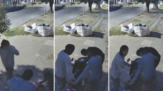 cuatro delincuentes robaron una moto en barrio hipodromo y rompieron la camara que los filmaba