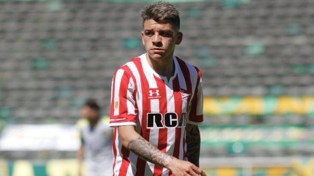 el futbolista diego garcia procesado por violacion no podra salir del pais