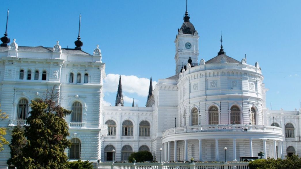 Cerró la inscripción y más de cien platenses quieren ocupar el lugar de defensor ciudadano