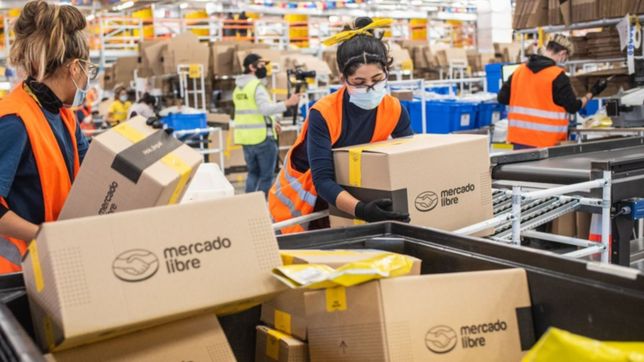 mercado libre busca mas de 500 empleados: ¿cuales son los requisitos y como anotarse?