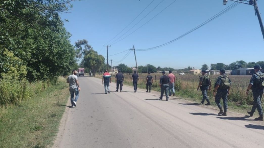 Búsqueda de Eliana Pacheco: encuentran sus documentos y allanan una casa en La Plata