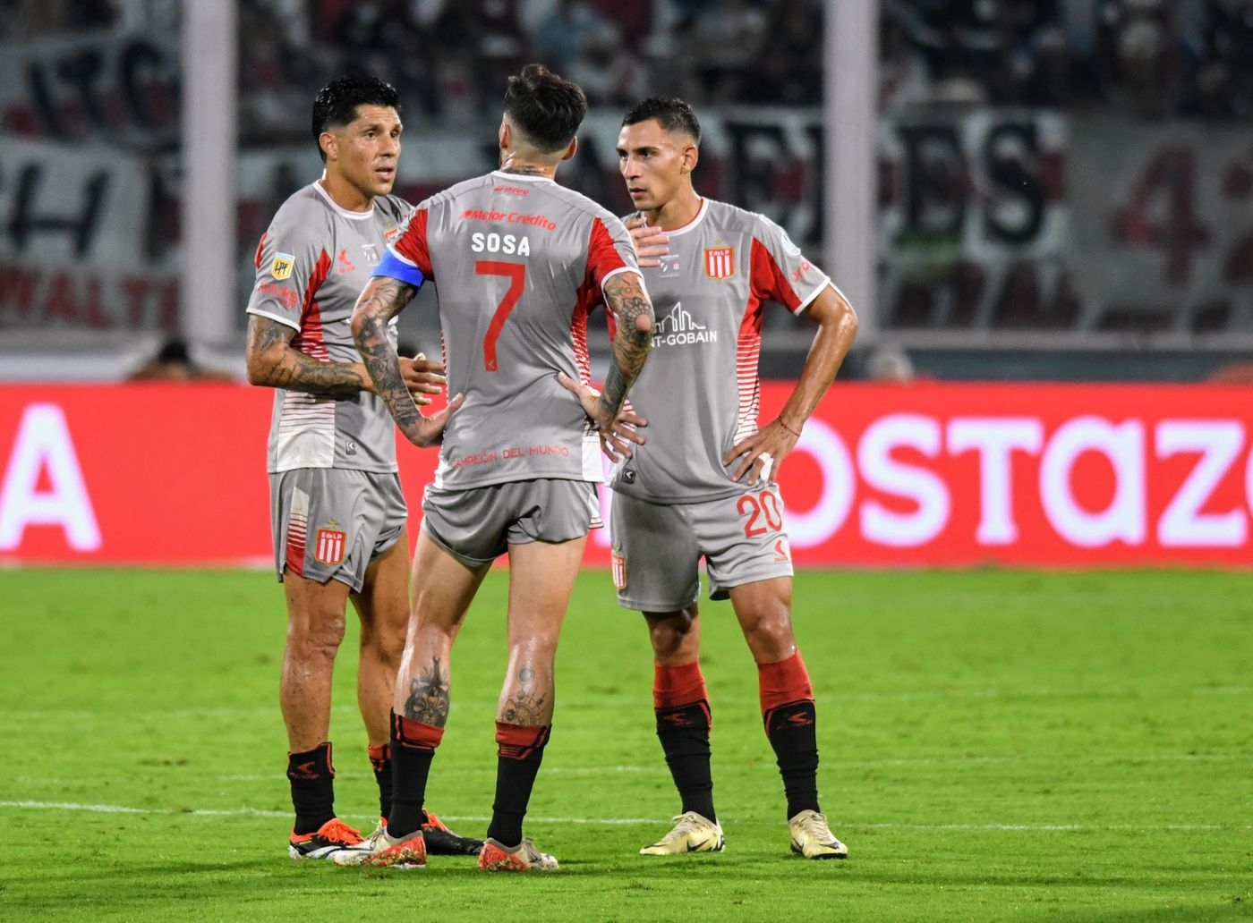 River Estudiantes entretiempo.jpeg