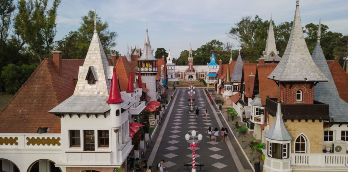 1599489176575.jpg?x=18&y=88&width=1475&height=737&rotate=0&scaleX=1&scaleY=1&ow=1500&oh=843&&cw=1920&ch=950