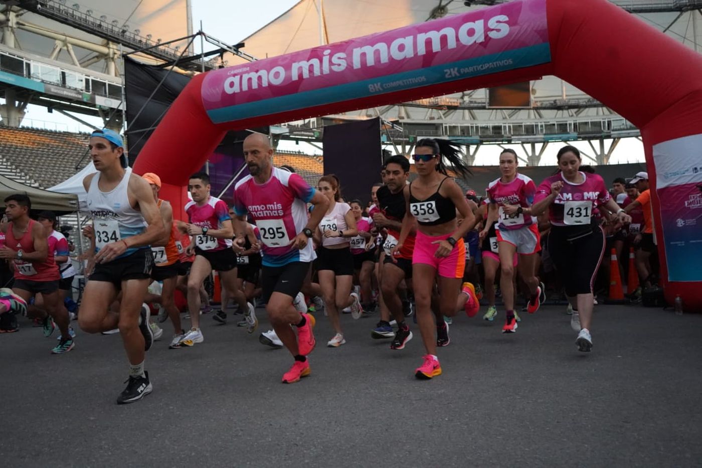 Maraton por el cáncer de mama.jpeg