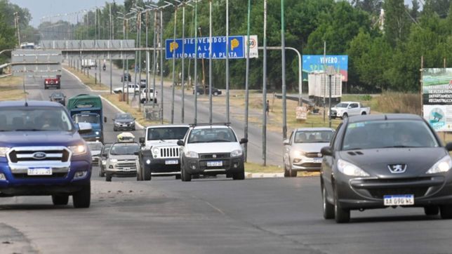 cierran el acceso a ruta 2 y disponen desvios para quienes circulan desde la plata