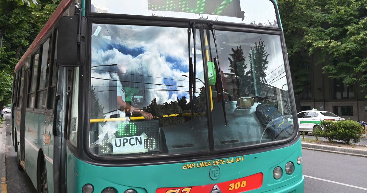 La UTA y los empresarios llegaron a un acuerdo y no habrá paro de micros