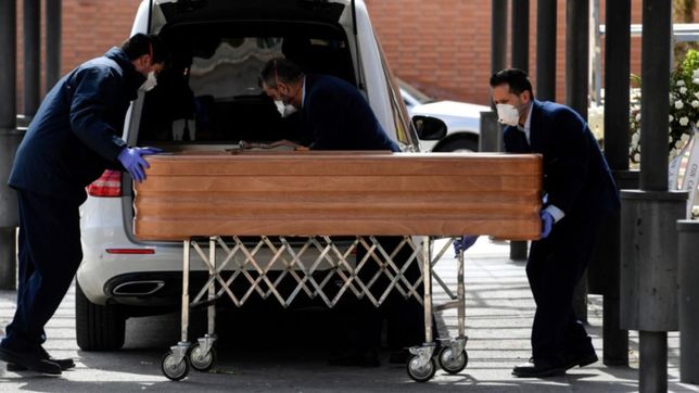 solo 33 de los 429 muertos por covid-19 reportados el lunes fallecieron ese dia