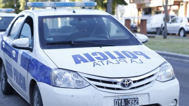 la asalto un motochorro, le pego un piedrazo y el ladron tuvo que escapar a pie