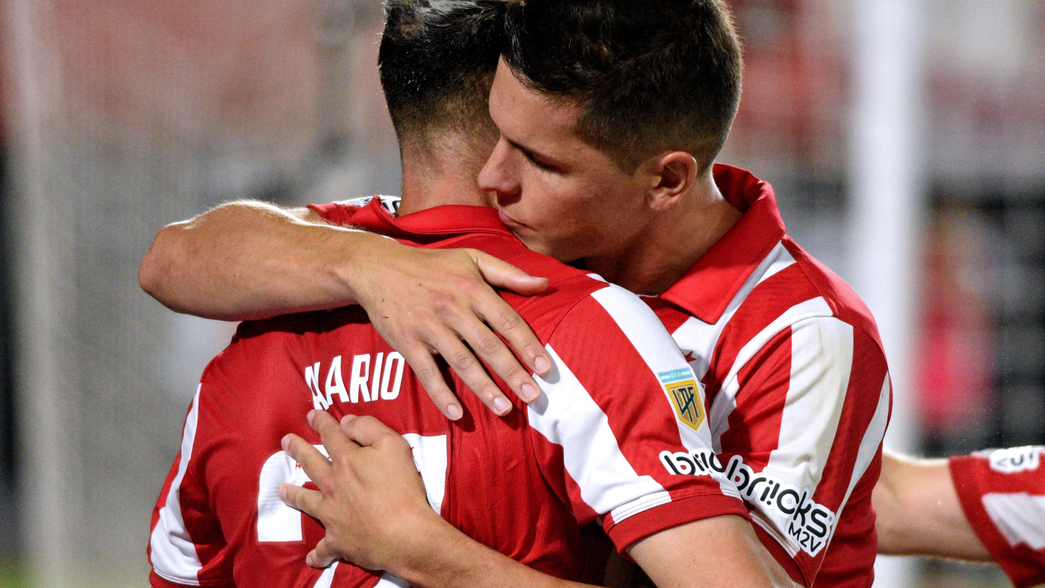 La sensible baja de Estudiantes que trastoca los planes de Eduardo Domínguez