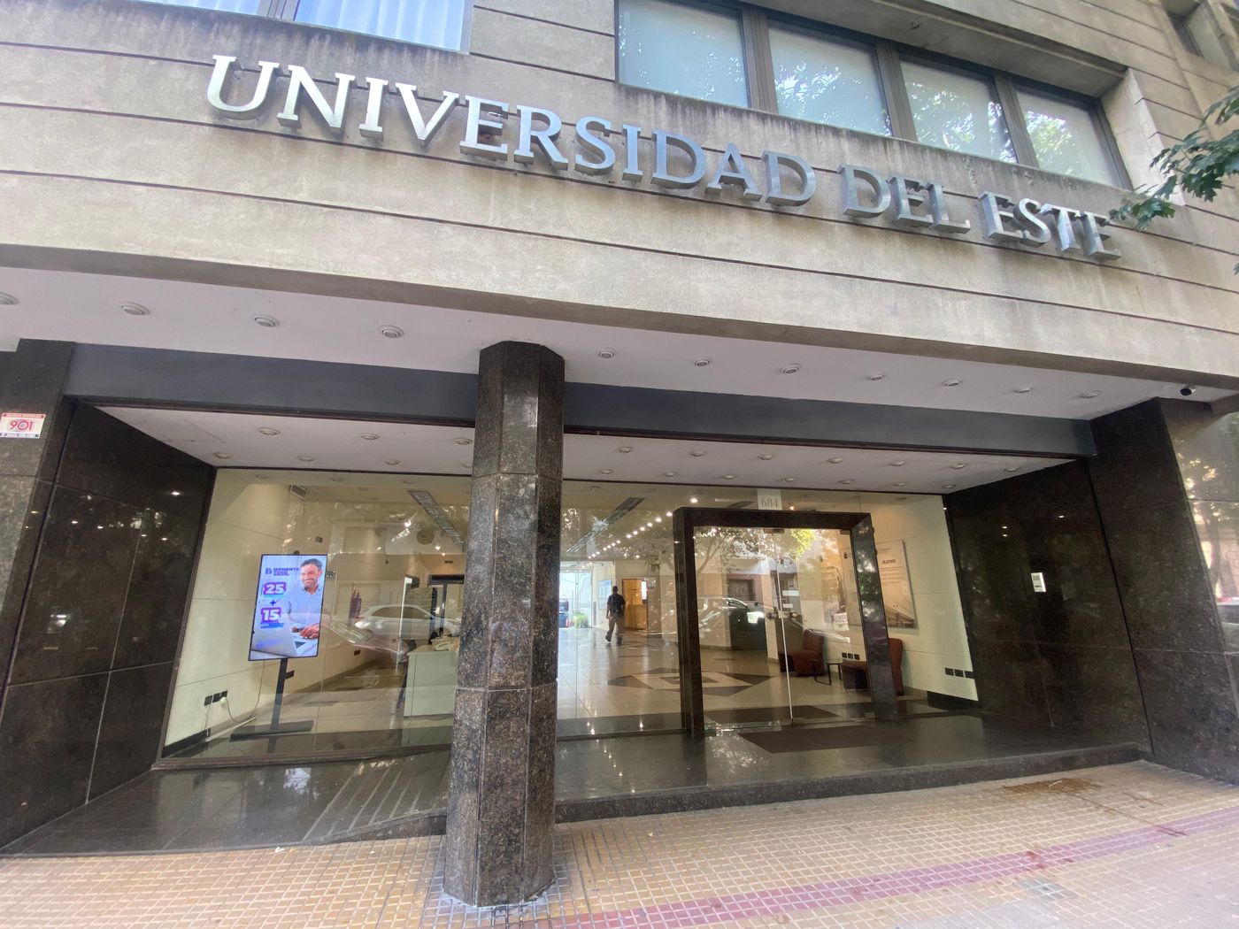 Universidad del este UDE (2).jpeg