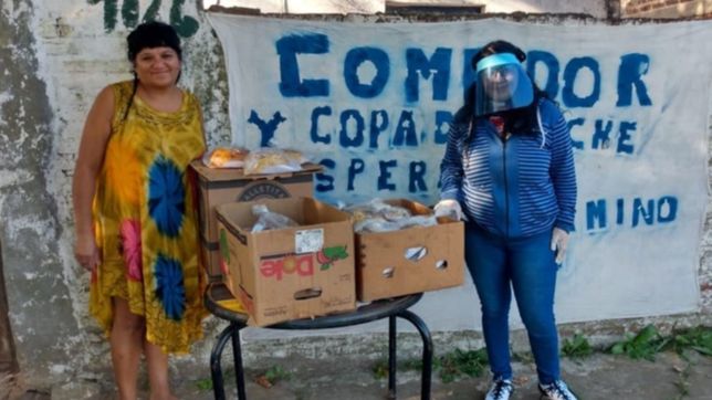 mas de 70 familias de los hornos recibieron roscas de pascuas gracias a presos panaderos