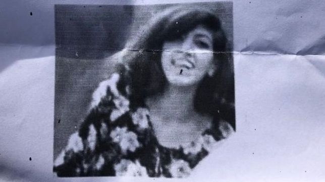 amigos de leila lombardo se acercaron al tedeum para reclamar por su aparicion