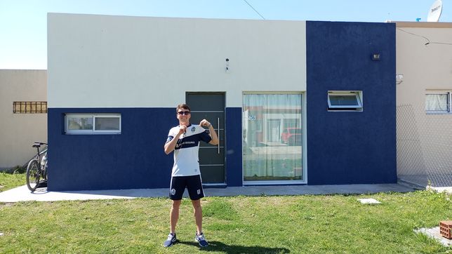 la increible historia de la casa de berisso pintada con los colores de gimnasia