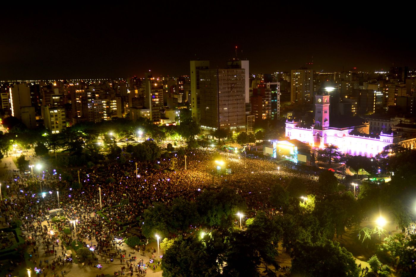 Aniversario La Plata 142 Plaza Moreno (1).JPG