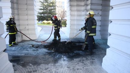 Así quedó el Palacio Municipal de La Plata después de los incidentes con los cooperativistas