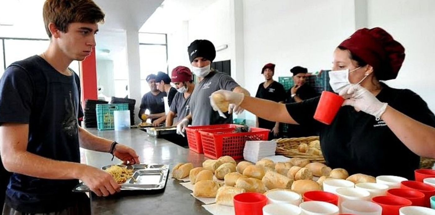 1533352632707.jpg?x=6&y=47&scaleX=1&scaleY=1&width=792&height=396&rotate=0&ow=800&oh=531&&cw=1920&ch=950