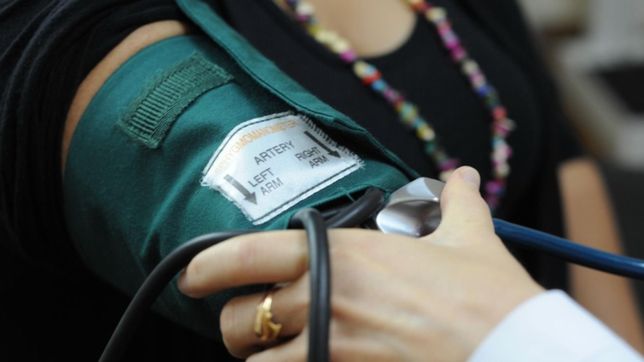 el gobierno y las empresas de prepagas se reunen para cerrar el aumento de cuotas