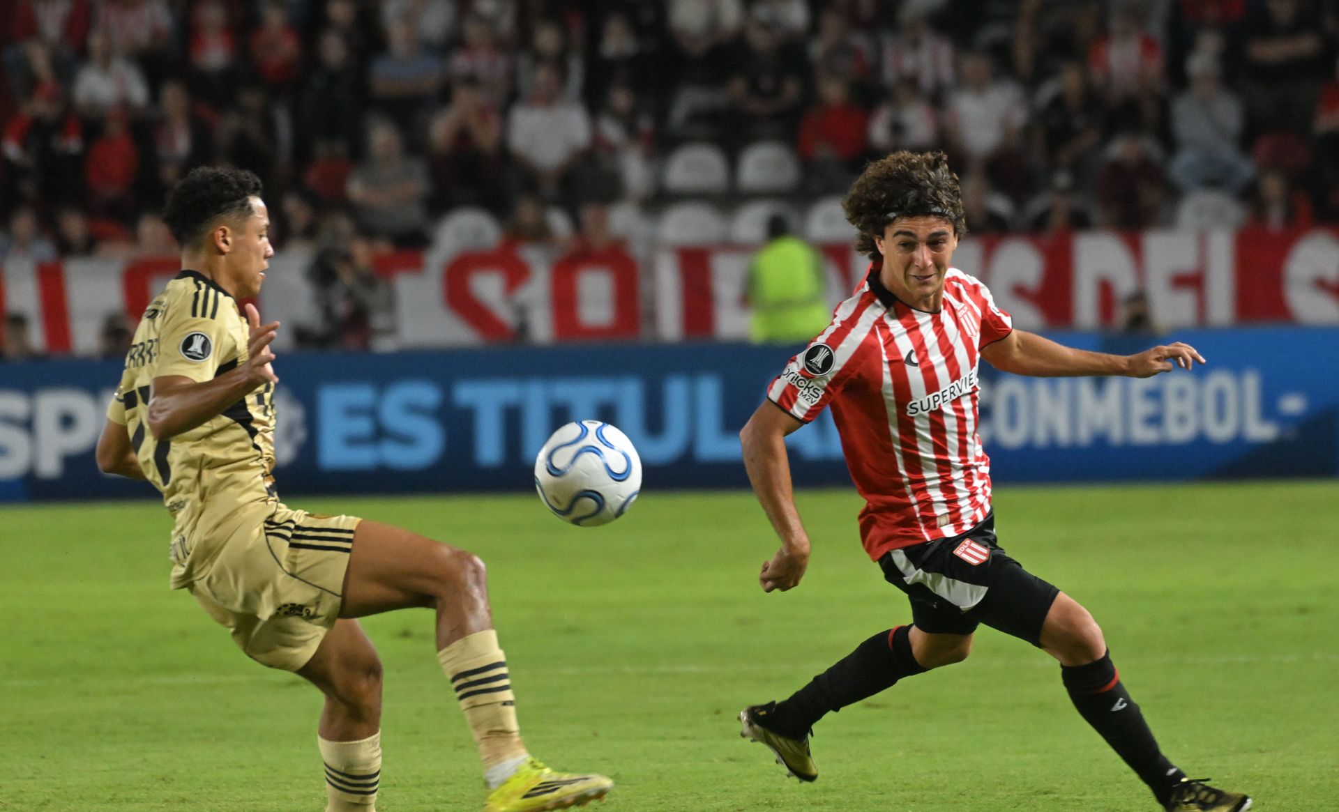 Estudiantes Cusco FC Benedetti