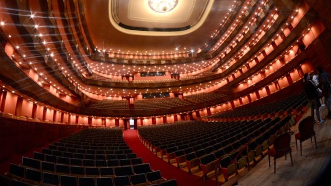 vuelve aida a la sala ginastera y asi se prepara el teatro argentino para la presentacion