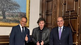 daniel scioli se suma al gobierno de milei: estara a cargo de turismo, deportes y ambiente daniel scioli se suma al gobierno de milei: estara a cargo de turismo, deportes y ambiente
