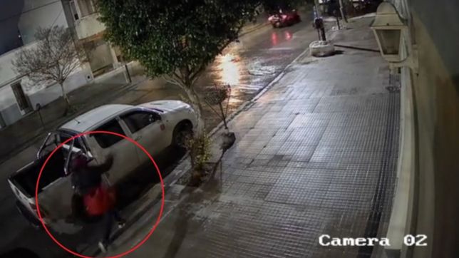 video: el rompecoches volvio a atacar y crece la preocupacion de los vecinos de la plata