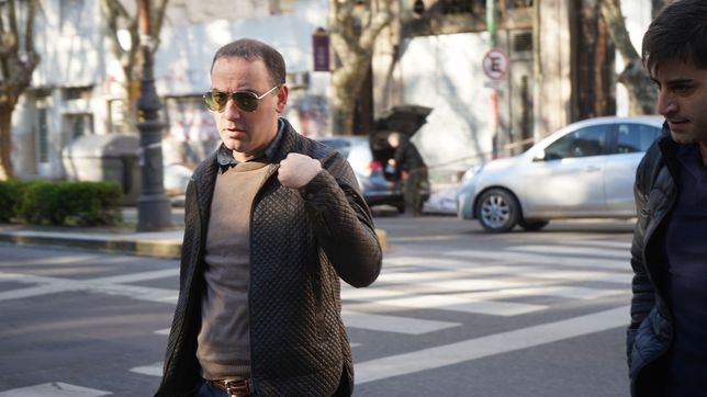 francisco adorni llego a votar al colegio nacional de la plata y no habia presidente en su mesa