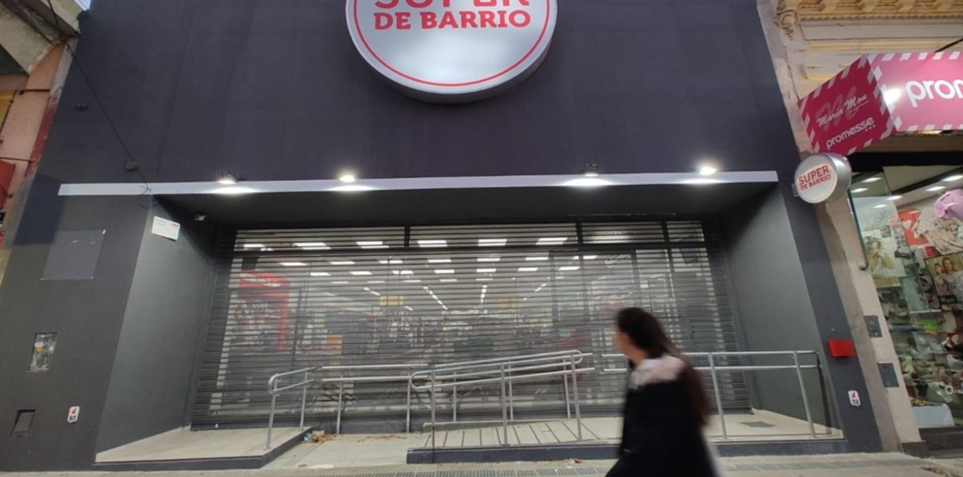 Clausura supermercado Día%